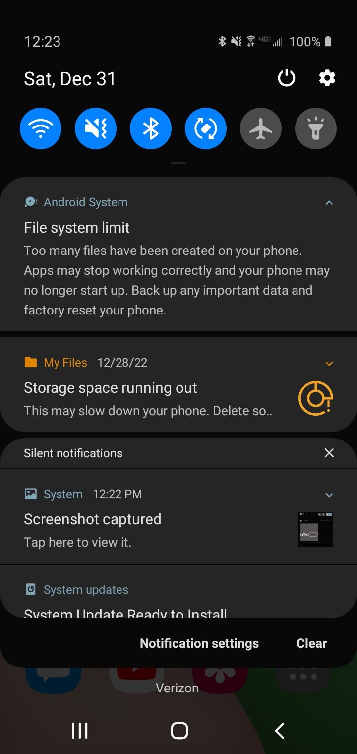 Screenshot_20221231-122305_One UI Home.jpg