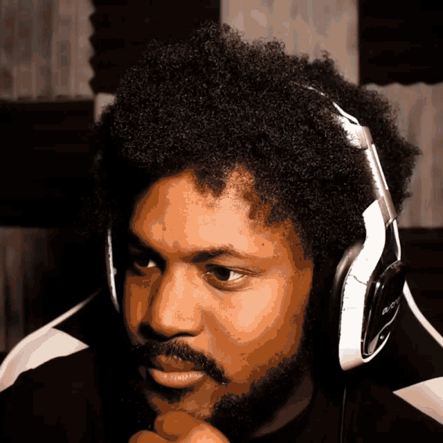 D26846E8-70E2-4C76-93C8-7A50B91EAA27.gif