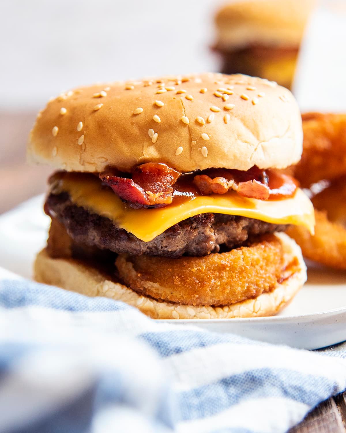 Western-Bacon-Cheeseburger-10.jpg