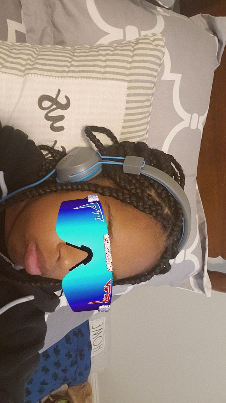 Snapchat-632446302.jpg