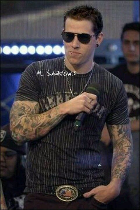 a67e33d4d2f49de84ac5d0273090b98d--matt-shadows-avenged-sevenfold.jpg