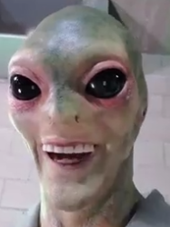 Alien 2.png