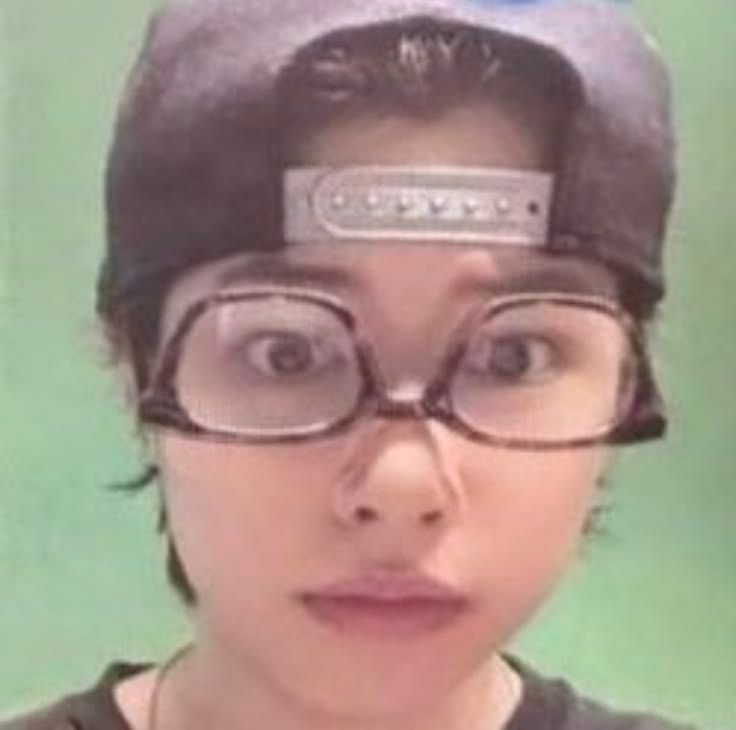 1179ead1-9eb2-45c6-9b2b-0529f3da3d36-Louis __ LNGSHOT.jpeg